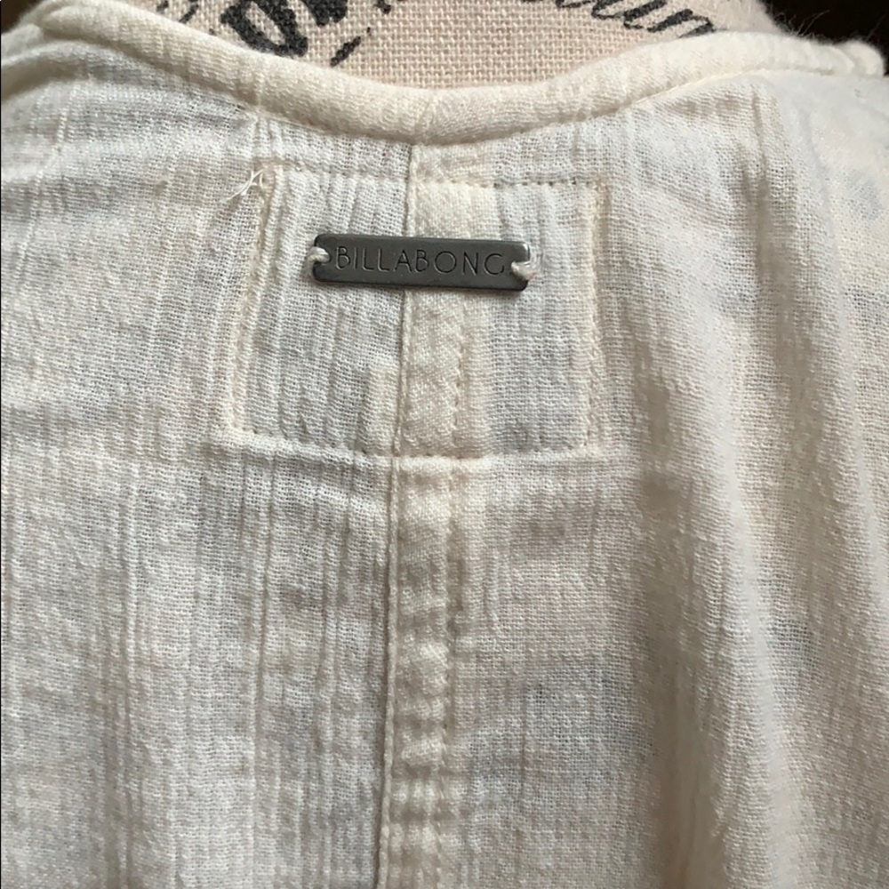 COPY - Billabong Designer’s Closet cream fringed kimono - Picture 5 of 8